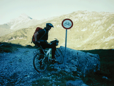 MTB-VERBOTEN102