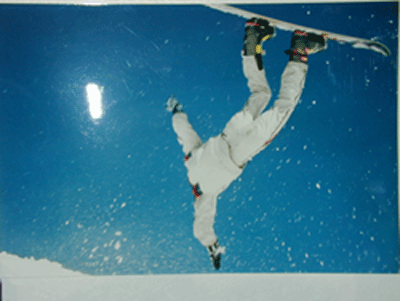 SNOWBOARD-JUMP03